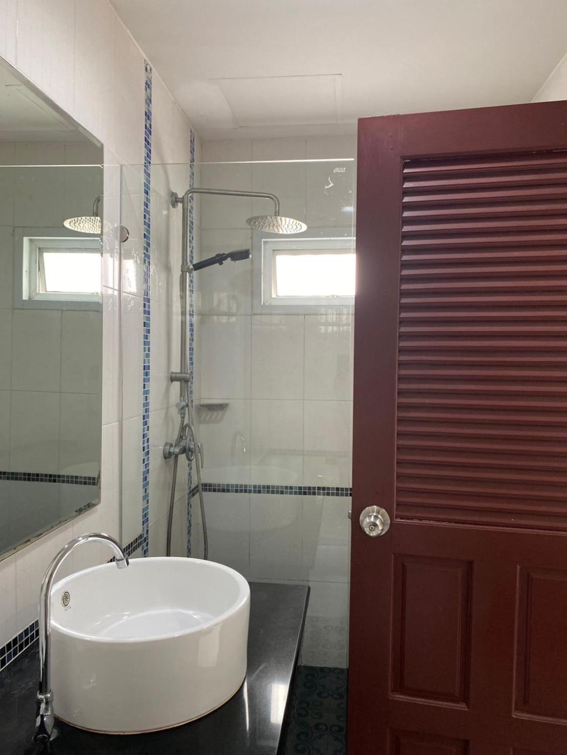 The Chic Patong Hotel Стая снимка
